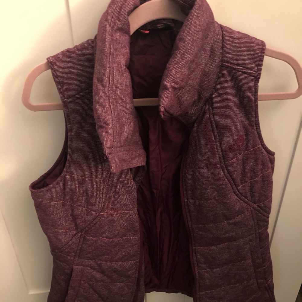 North Face puffy vest. Size M.